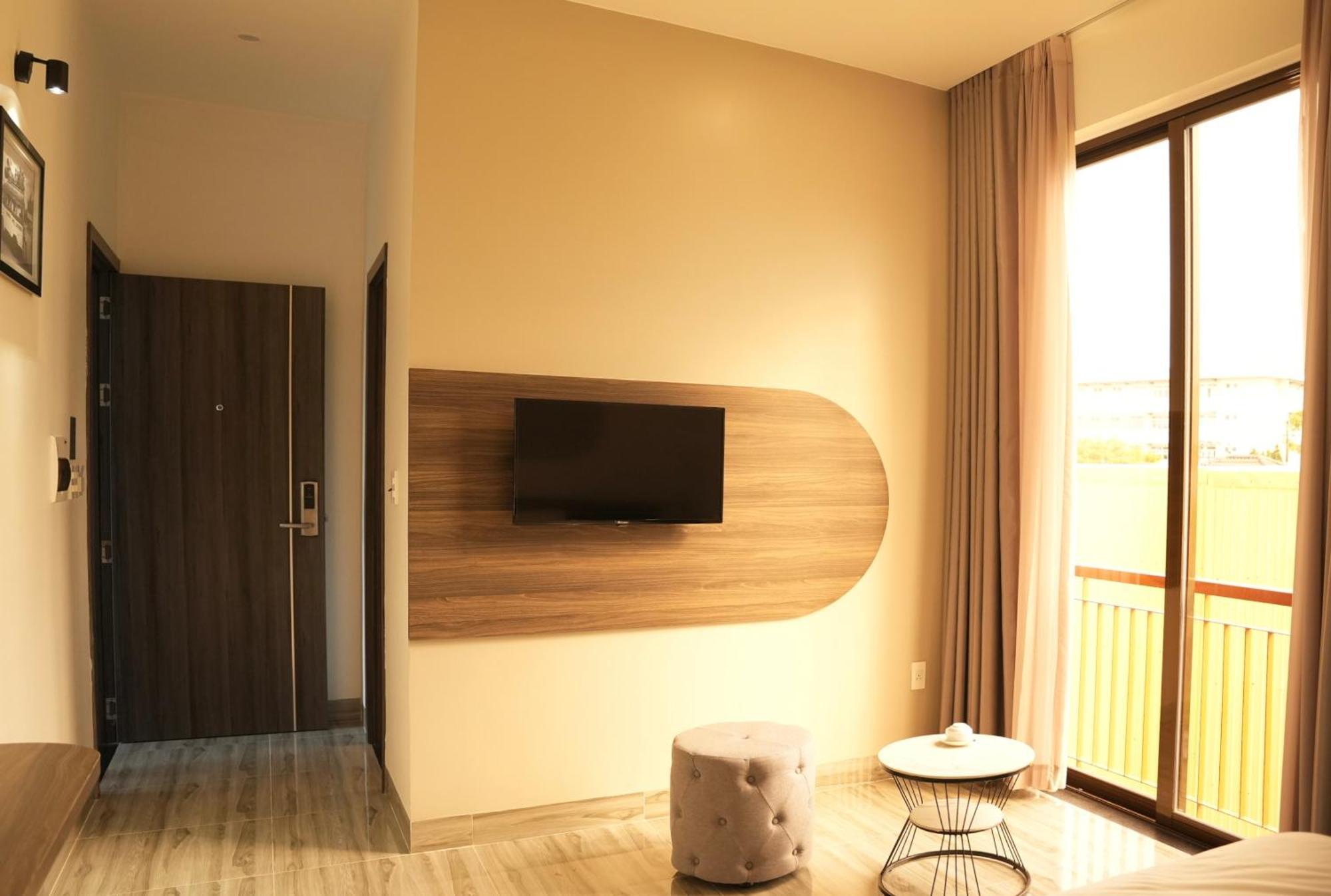 Tuyet Suong Hotel Quang Ngai Zewnętrze zdjęcie