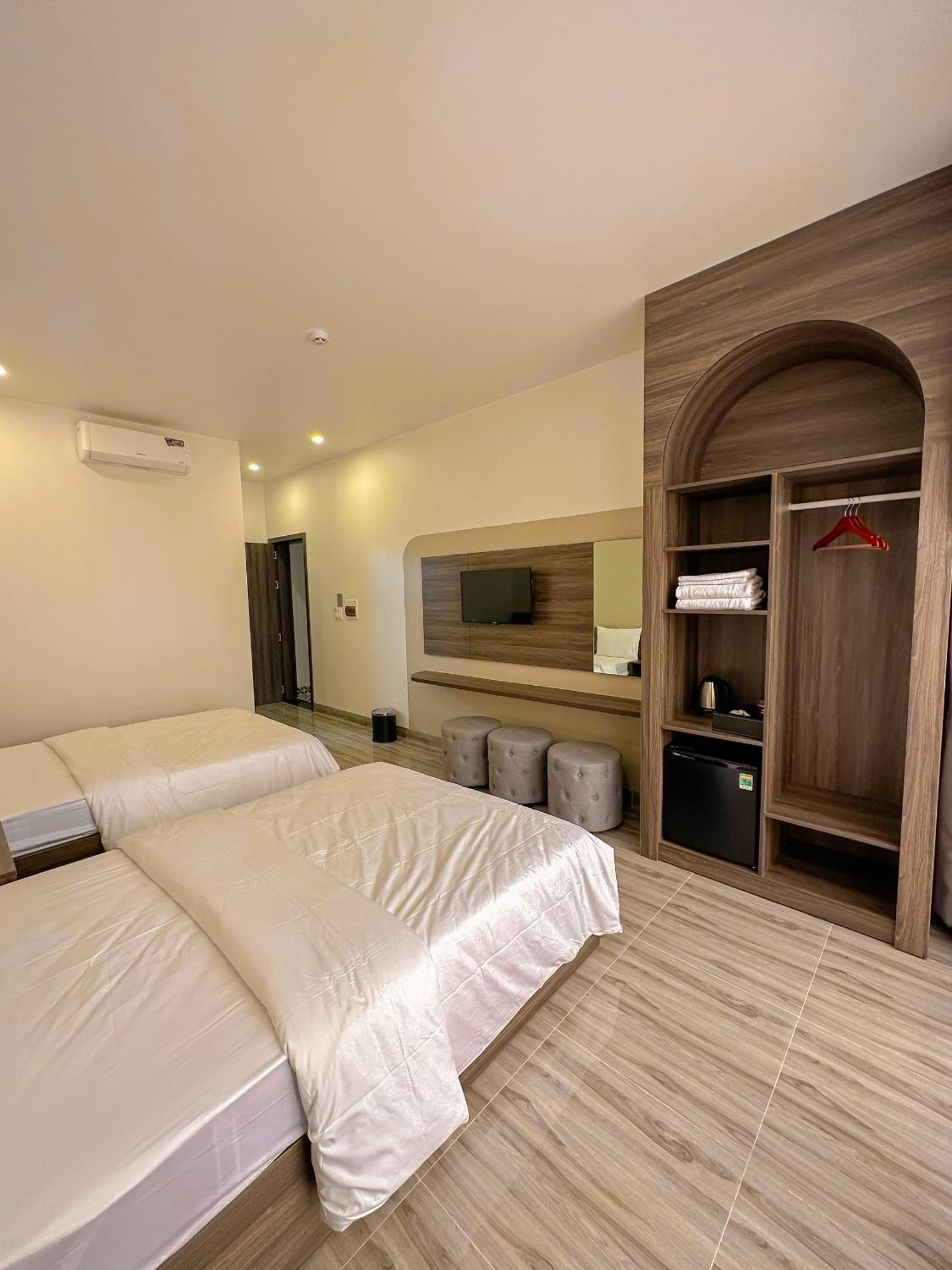 Tuyet Suong Hotel Quang Ngai Zewnętrze zdjęcie