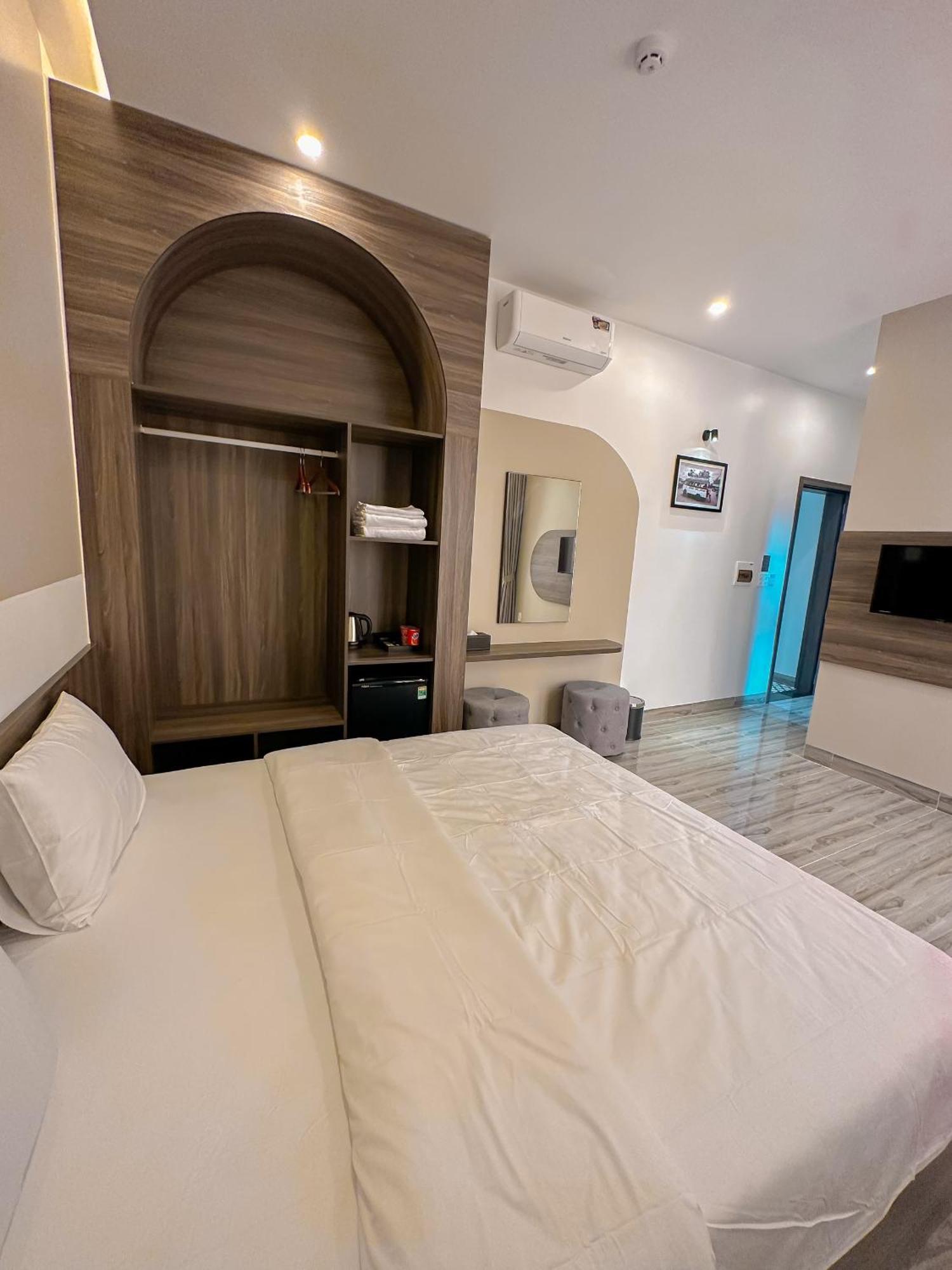 Tuyet Suong Hotel Quang Ngai Zewnętrze zdjęcie