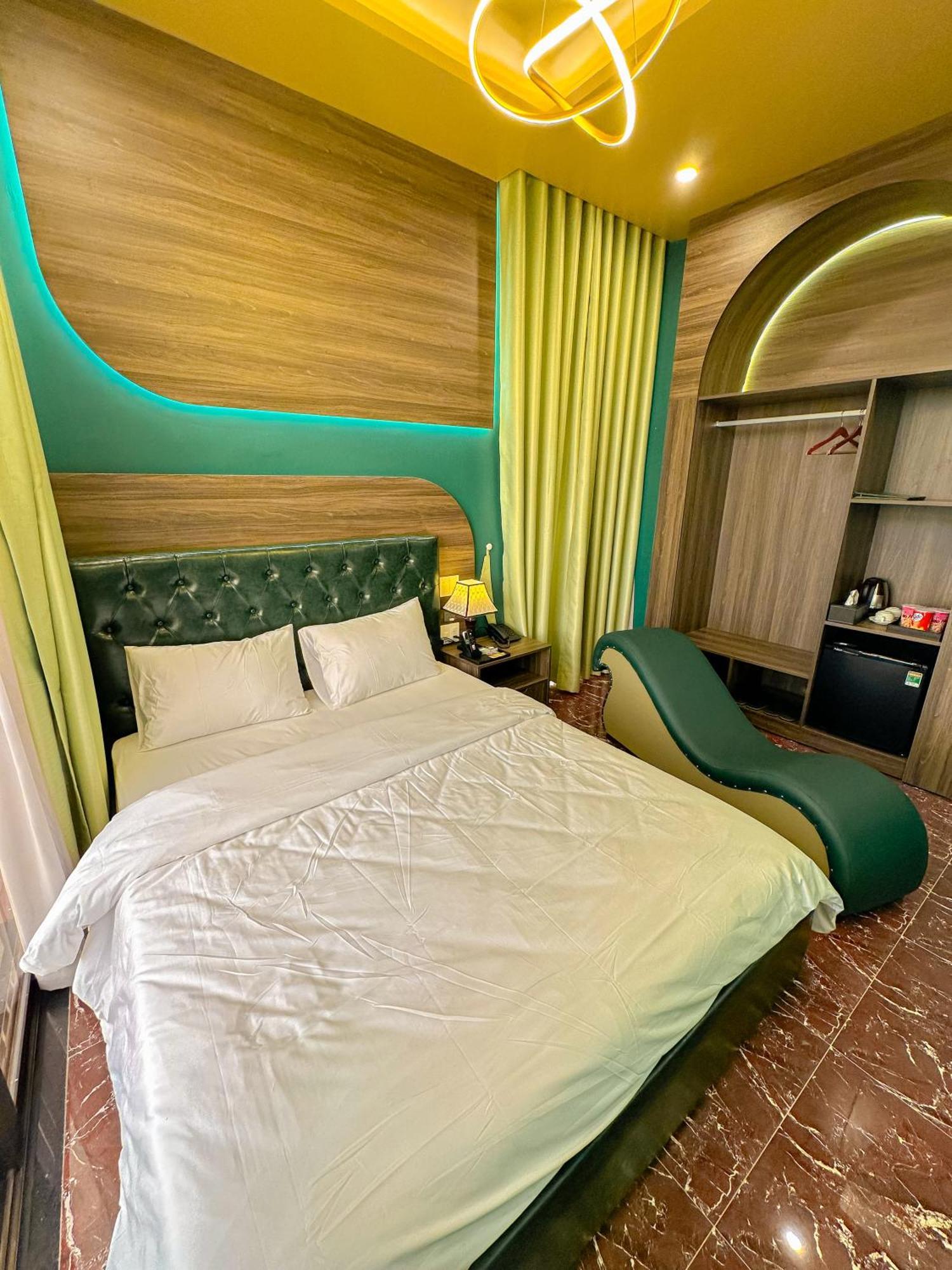 Tuyet Suong Hotel Quang Ngai Zewnętrze zdjęcie